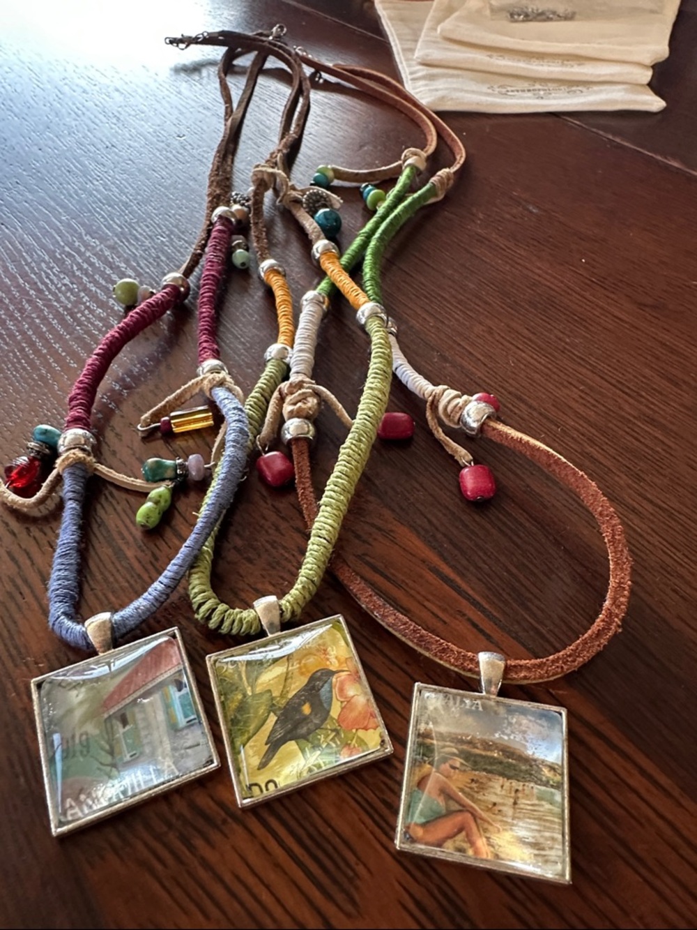 Handmade bundle 3 unique necklaces. 16- 17 inches but adjustable Anthropologie - Picture 5 of 10